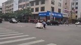 你以为的车h现场，在路人眼里却是电视剧的花絮