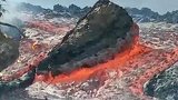 西班牙：喷发一个月还不停！西班牙火山岩浆河推动巨石