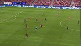 第90分钟本菲卡球员塔拉布特射门 - 打偏