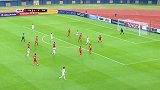乌兹任意球发入禁区 阿力库诺夫头球冲顶偏出立柱