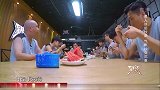 星球者联盟：黑人说出这句话，一桌子的气氛瞬间沉重了