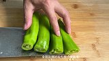 虎皮辣椒你做对了吗？大厨教你正确做法，香辣过瘾，好吃下饭