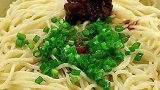 拌面这么做，简单又好吃