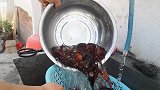 20元一斤的隔年小龙虾，浑身都是渍泥，洗净烧出来肉多味道好