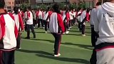 沙雕操作系列 校园生活 正常做的是都不动 自由做的时候 这么魔性