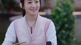 盘点周翡招牌笑容，颖宝笑起来真好看！