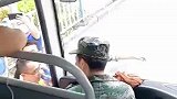 以消防员的角度，感受热情似火的重庆人民