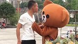我就想知道，你这样算不算打劫