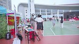 问小学弟要房租，小哥哥却说要等生活费发下来再给我，好可爱