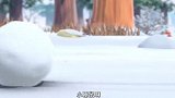 萌鸡小队：小睡鼠玩滑雪橇，太困睡着了滚下来，滚成了个大雪球