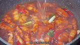 这样做的豆角焖面你吃过吗？有菜有肉有面，柔软筋道，家人都爱吃