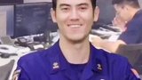 消防队小哥做科普直播，因太帅评论区画风逐渐跑偏