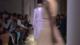 时尚走秀：模特这样走t台，真是太优雅了(15)