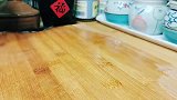 这才是韭菜花炒鸡蛋的正确做法，颜色翠绿不变色，鲜香美味又下饭