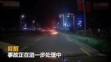 【浙江】浙江一轿车司机撞倒外卖小哥电动车 一路拖行火花四溅
