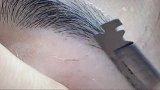 画眉先修眉，不会的美女们快来学学看吧！