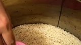 刚买的米出现密密麻麻的米虫