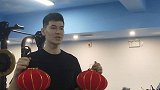 新疆男篮录制祝福视频花絮 阿不都帅气逼人唐才育忘词引队友笑场