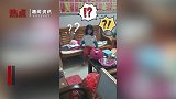 妈妈滞留湖北2个月后回家 被孩子认作陌生人