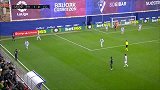 第59分钟埃瓦尔球员约尔丹射门