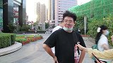 和女朋友异地分居，男生能忍受多久？小伙一刻都憋不住