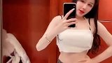情人节你最想和谁过？一起健身做瑜伽吗？