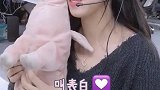 客服小姐姐和客人在线互怼，一个比一个狠，都是形容丑的词！