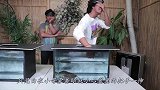 熊孩子挑战未知游戏，哪个鱼缸藏有惊喜，真是太刺激了！