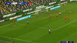 下半场补时第3分钟乌迪内斯球员罗德里戈射门 - 被扑