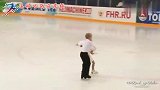 两个俄罗斯小朋友的冰上舞蹈，网友：这就是童话里的王子和公主吗