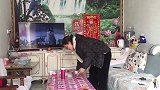 弟媳妇给嫂子送块猪肉，嫂子说啥不敢要，弟媳妇只好说出原因