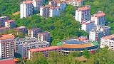 中国最美大学之一，航拍厦门大学，高空看厦大