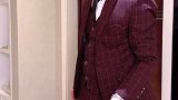 如果你老公为你做这样的事情，还晚回来，你会给倒水吗？评论区给回复！夫妻日常 搞笑