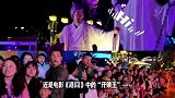 知名男演员现身景区打工，曾一度无戏可拍