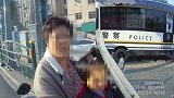 语出惊人！女子带娃逆行还理直气壮骂交警：我家门口你管得了吗？