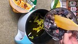 有钱人这样吃泡面，真是大开眼界，打开盖子流口水了！