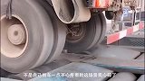 不是自己的车一点不心疼，看到这场景，我心碎了！