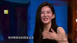 娜么说：何炅泰国帮谢娜抢鞋，是真爱没错，杨迪听完笑翻了！