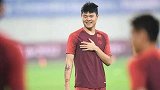 国奥后生助攻王之间碰撞 恒大杨立瑜搭线上港陈彬彬亦敌亦友
