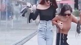 这两个妹妹身材很好，皮肤也很好