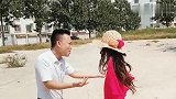 农村小伙翻唱《老妹你真美》，嗓音温柔，歌声唱到了心坎里！
