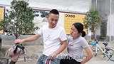 小伙跑摩的，没想到被小夫妻俩套路了，结局太搞笑了