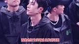 王一博变魔术意外翻车，布布没反应过来还在捧场式鼓掌，画面可可爱爱