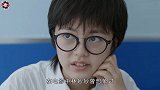 钱三一林妙妙将一起看电影，林妙妙想象男神向自己表白，有点甜蜜