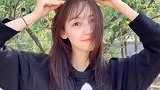 点开看一下照片 居然忘了淡化黑眼圈