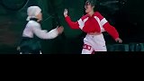 本以为孟佳跳舞够性感了，没想到泫雅的舞姿更妖娆，直接引爆全场