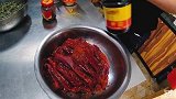 你买的牦牛肉干是真是假？在西藏客栈亲自制作，产量和价格一对比