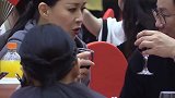 那英姐你这是来唱歌还是来吃饭的啊！那英
