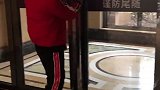 最近这是怎么回事呀？都没人了