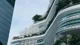 第一次来到新加坡，看着这栋大楼，深深地把我吸引了！